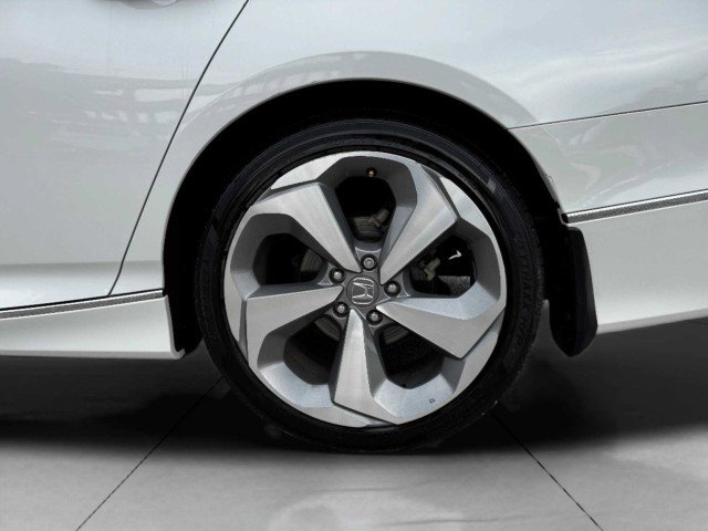 Used 2018 Honda Accord Touring image 54