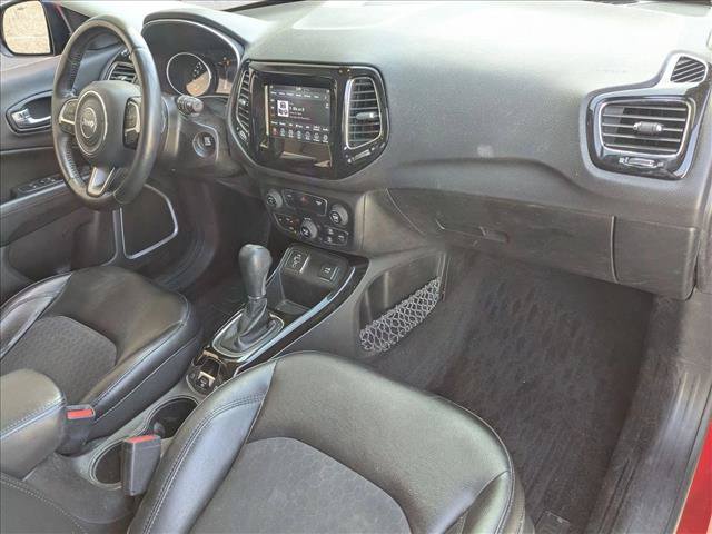Used 2018 Jeep Compass Latitude w/ Popular Equipment Group FWD image 22