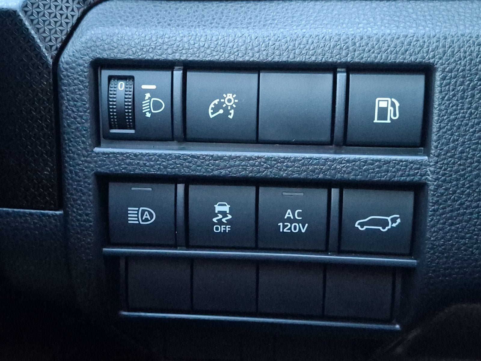 New 2026 Toyota 4Runner Limited AWD/4WD image 30
