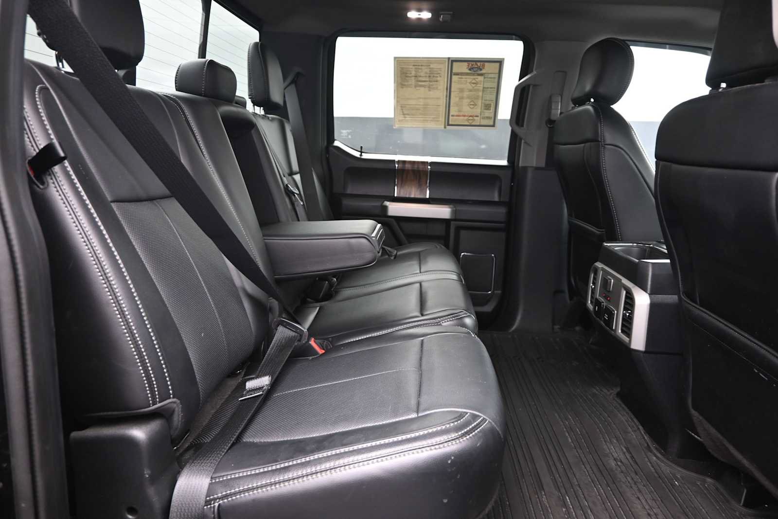 Used 2019 Ford F150 Lariat w/ Equipment Group 502A Luxury AWD/4WD image 17