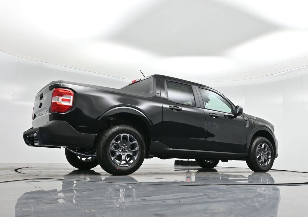 Used 2025 Ford Maverick XLT FWD image 46