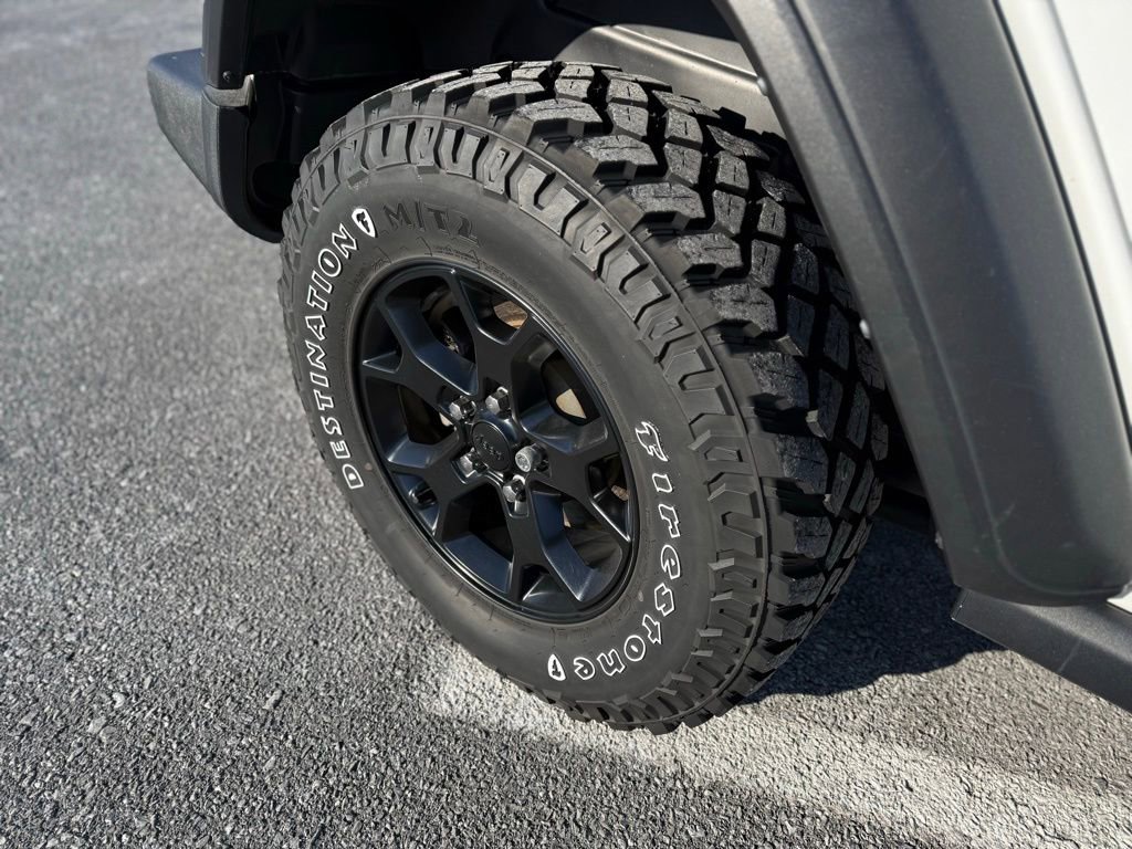 Certified 2023 Jeep Wrangler Willys image 11