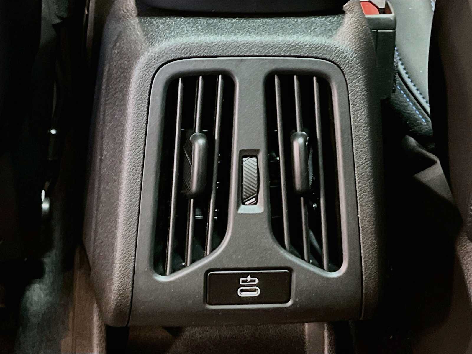 New 2027 BMW X1 xDrive28i AWD/4WD image 18