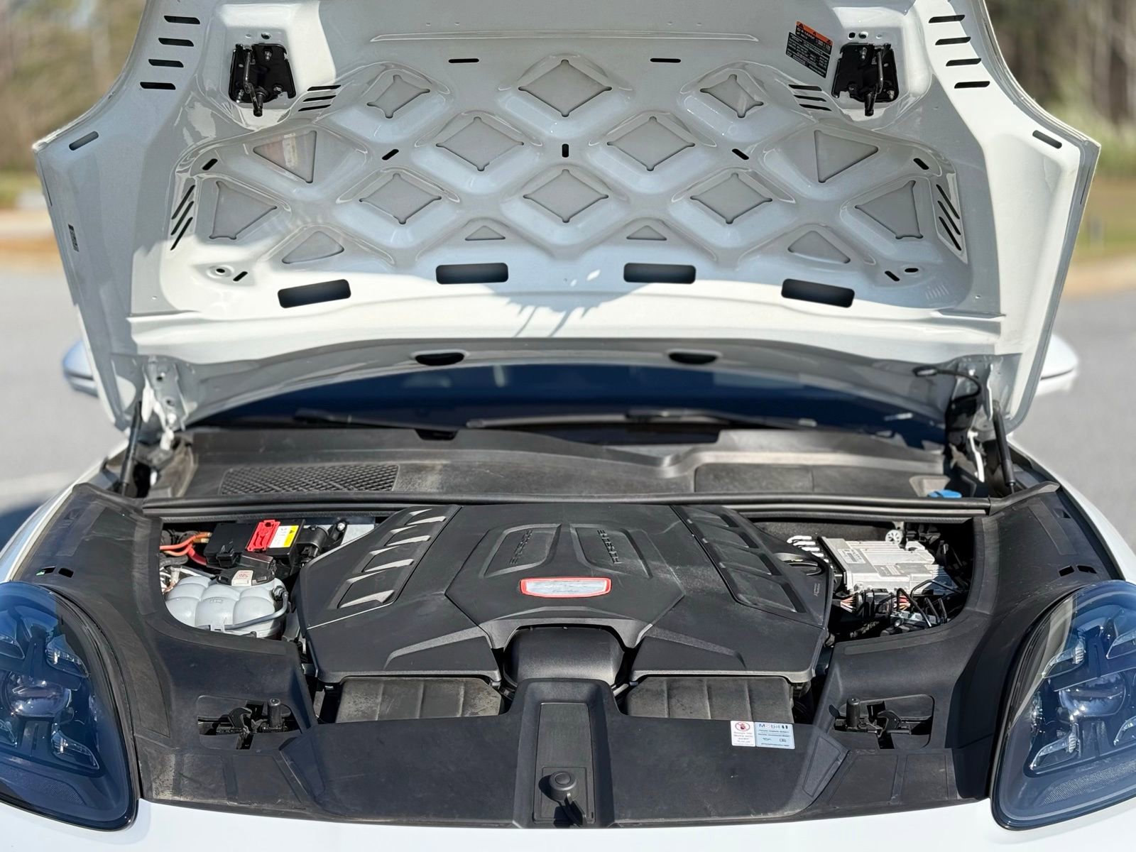 Used 2019 Porsche Cayenne Turbo image 50