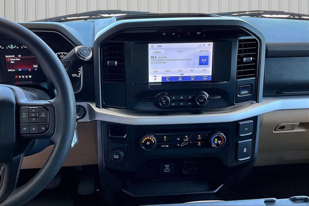 Used 2023 Ford F150 XLT RWD image 3