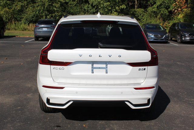 New 2026 Volvo XC60 B5 Plus w/ Protection Package Premier image 4