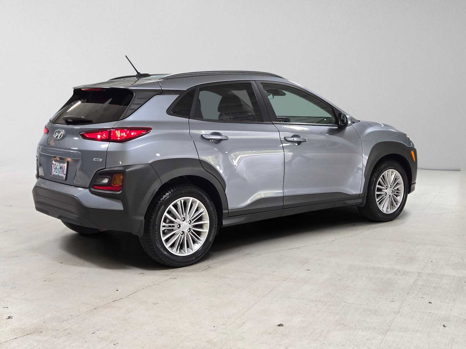 Used 2021 Hyundai Kona SEL w/ Cargo Package AWD/4WD image 3