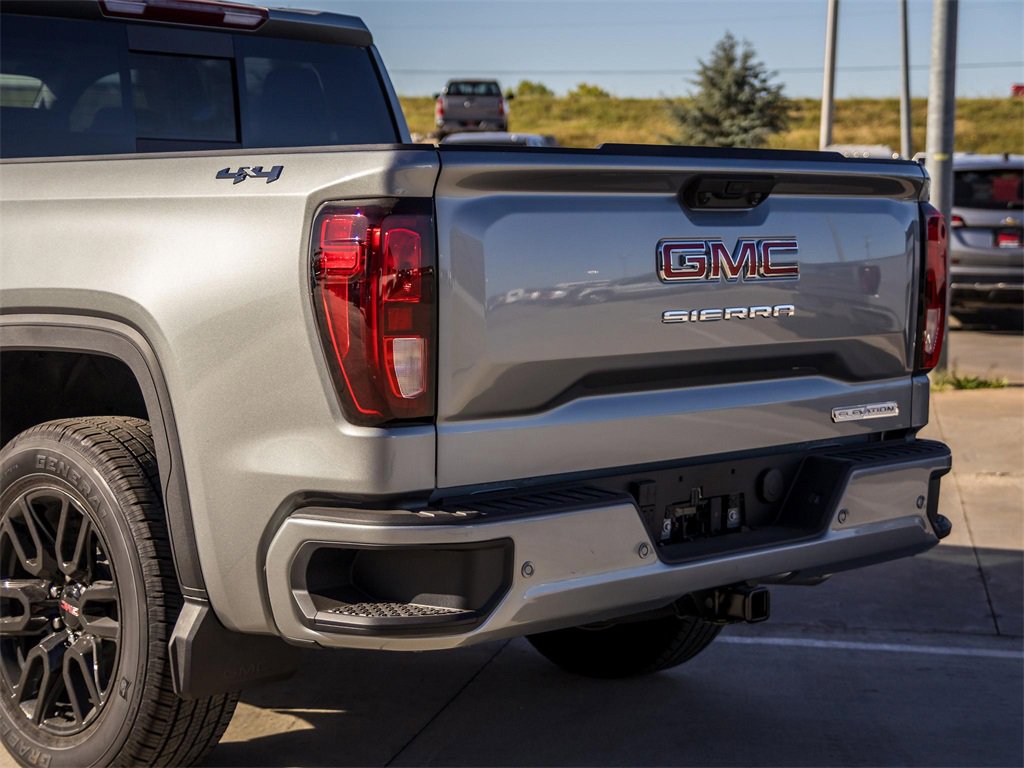 New 2026 GMC Sierra 1500 Elevation w/ Elevation Premium Package image 9