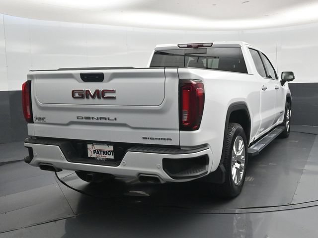 Used 2023 GMC Sierra 1500 Denali w/ Technology Package AWD/4WD image 2