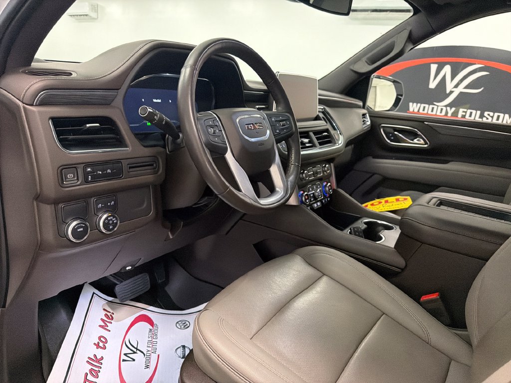 Used 2023 GMC Yukon SLT RWD image 13