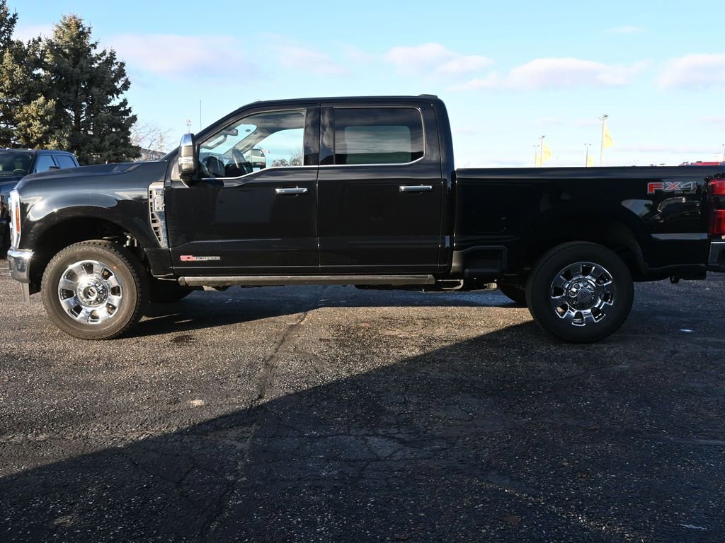 Used 2025 Ford F350 King Ranch w/ Chrome Package image 55