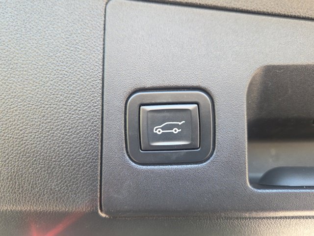 Used 2019 Cadillac XT5 Luxury AWD/4WD image 13