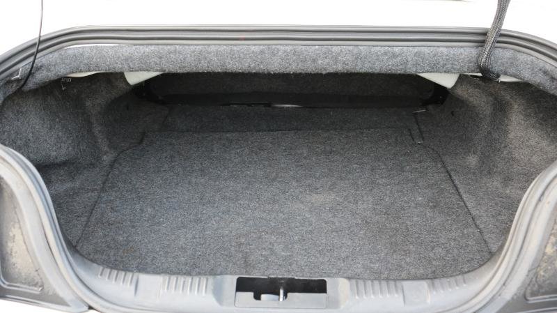 Used 2016 Ford Mustang Premium image 28