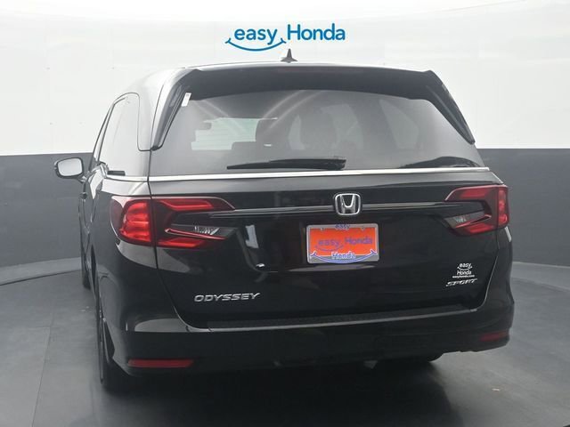 Used 2023 Honda Odyssey Sport image 6
