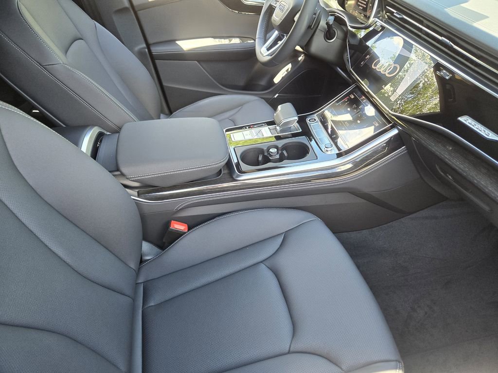 Used 2026 Audi Q8 Premium Plus image 18