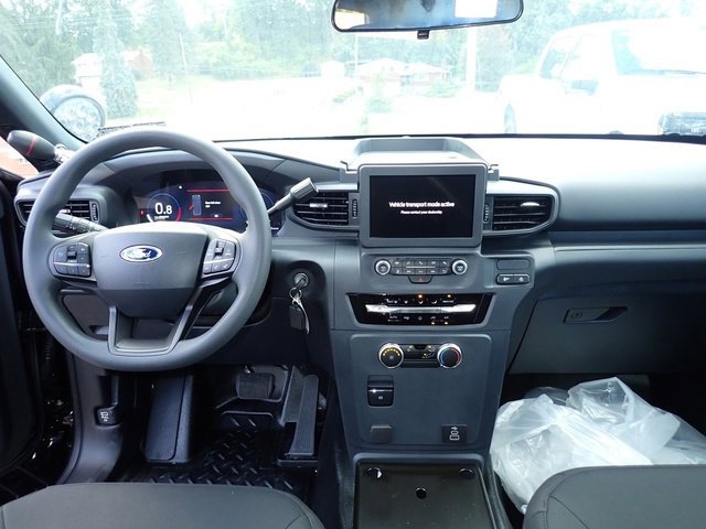 New 2025 Ford Explorer 4WD Police Interceptor image 15