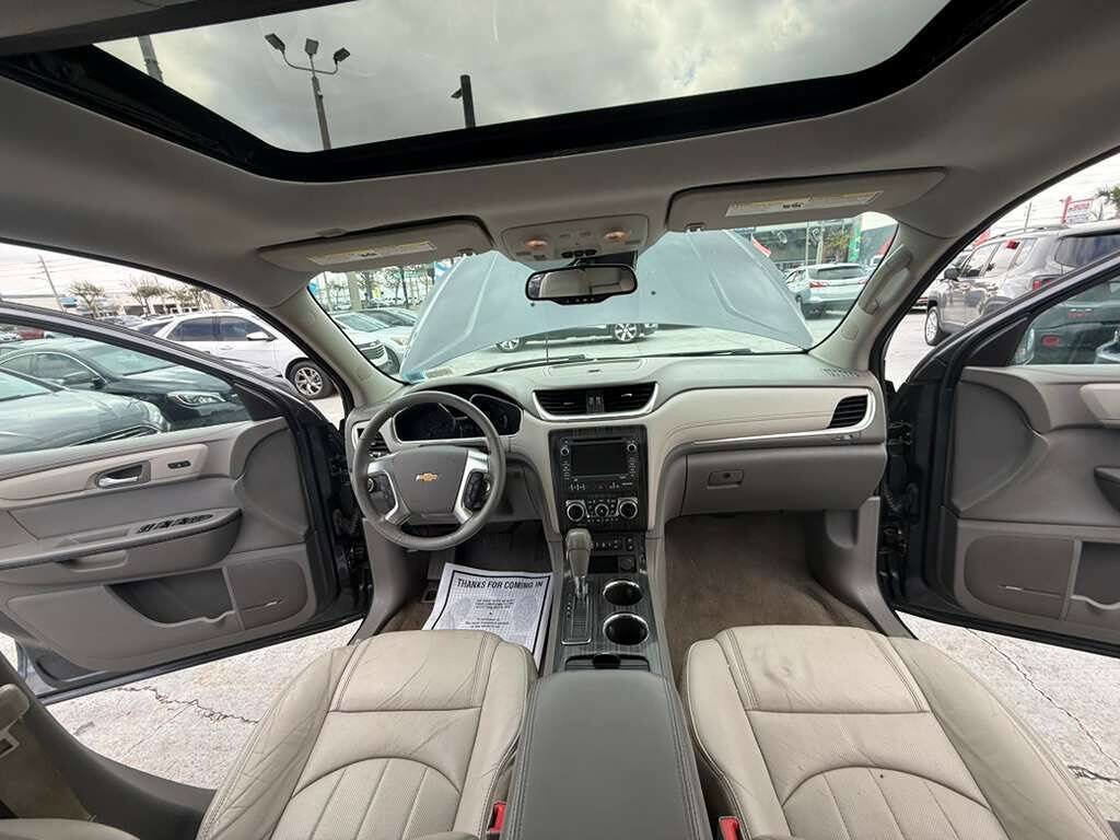 Used 2014 Chevrolet Traverse LTZ image 16