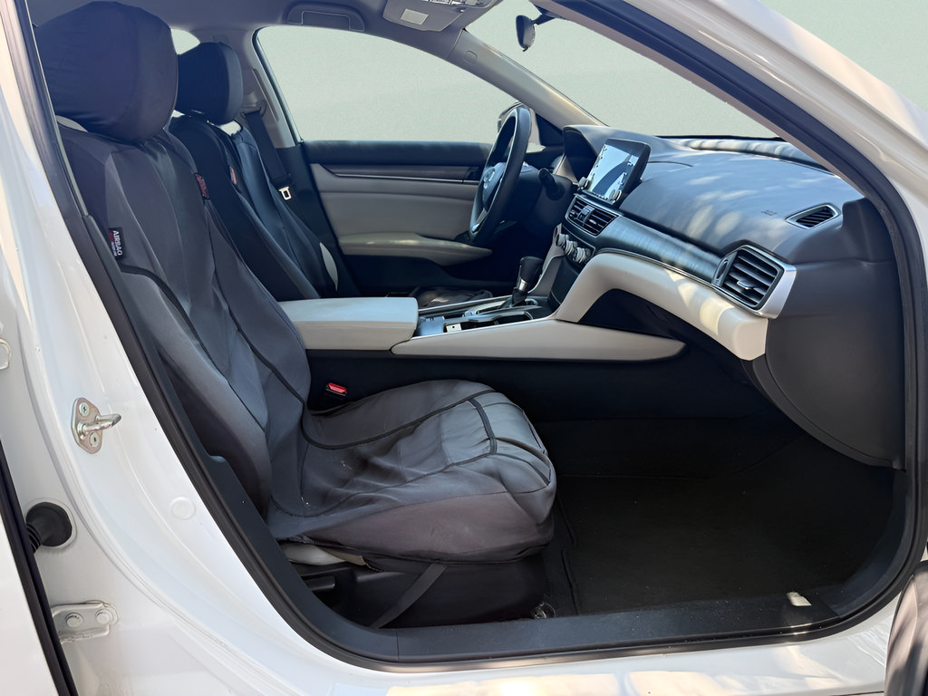 Used 2019 Honda Accord LX image 13