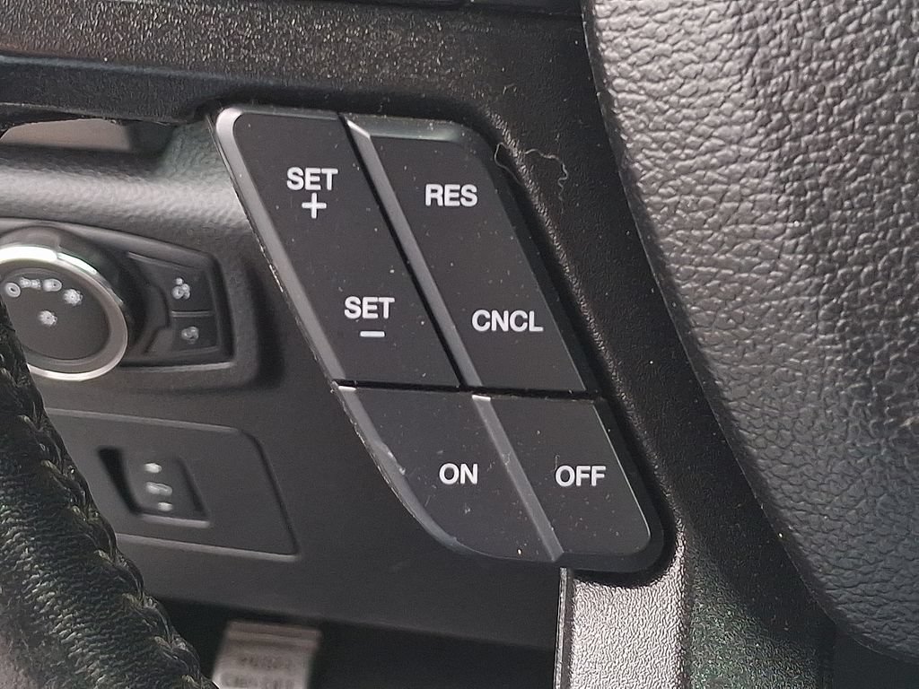 Used 2017 Ford F150 XLT w/ Equipment Group 302A Luxury AWD/4WD image 17