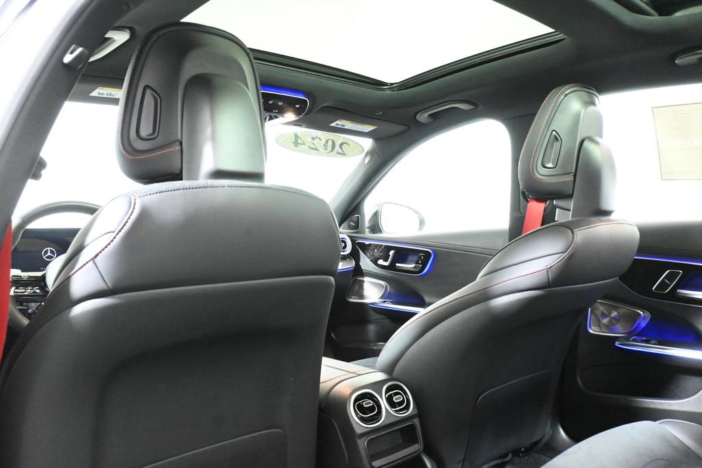 Certified 2024 Mercedes-Benz C 43 AMG 4MATIC Sedan image 31