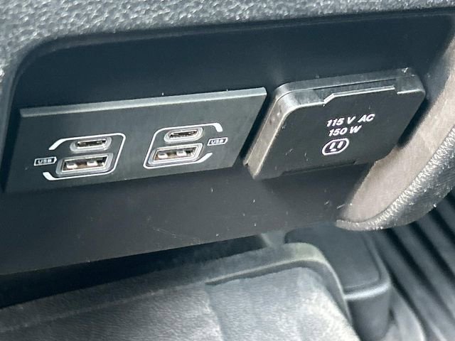 Used 2022 Jeep Cherokee Latitude Lux w/ Mopar Interior Package FWD image 23