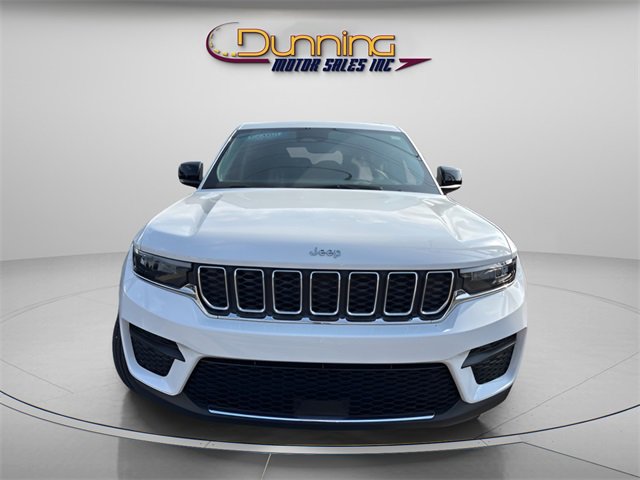 Used 2023 Jeep Grand Cherokee Laredo w/ Luxury Tech Group I image 5