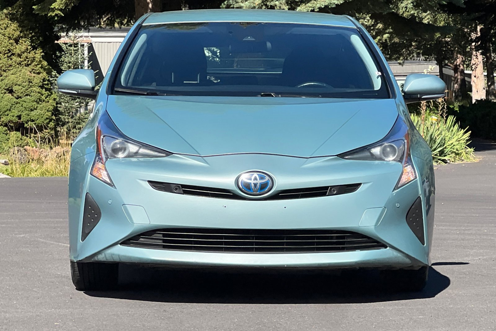 Used 2017 Toyota Prius Three image 10