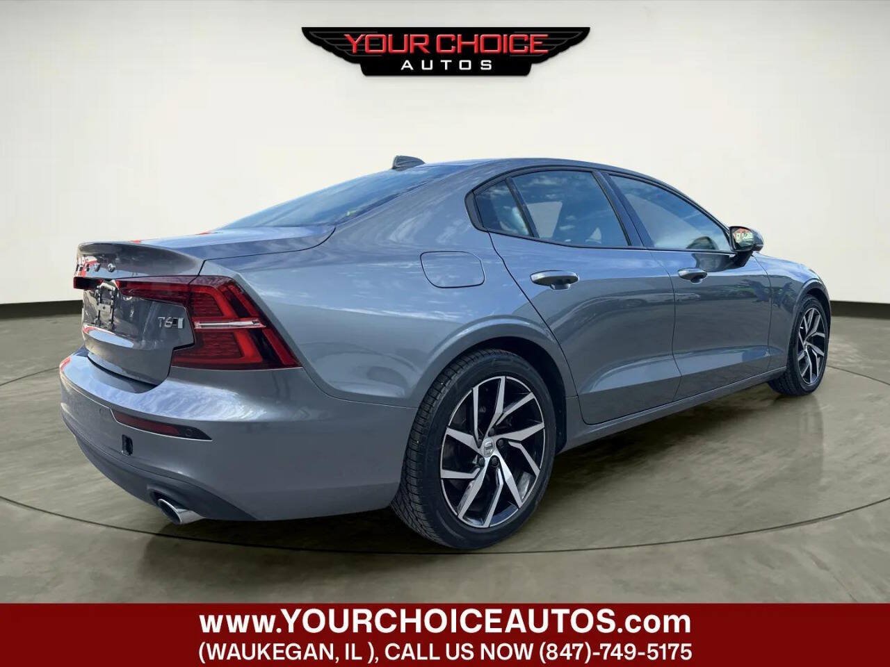 Used 2019 Volvo S60 T6 Momentum w/ Multimedia Package AWD/4WD image 5