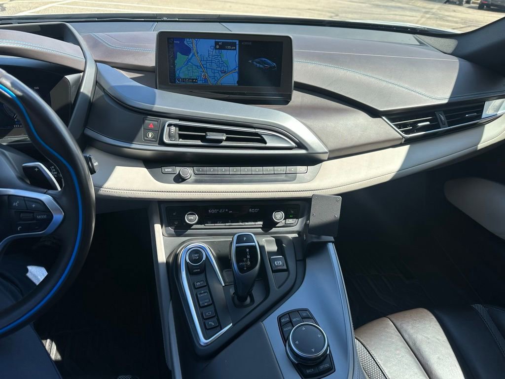 Used 2016 BMW i8 AWD/4WD image 26