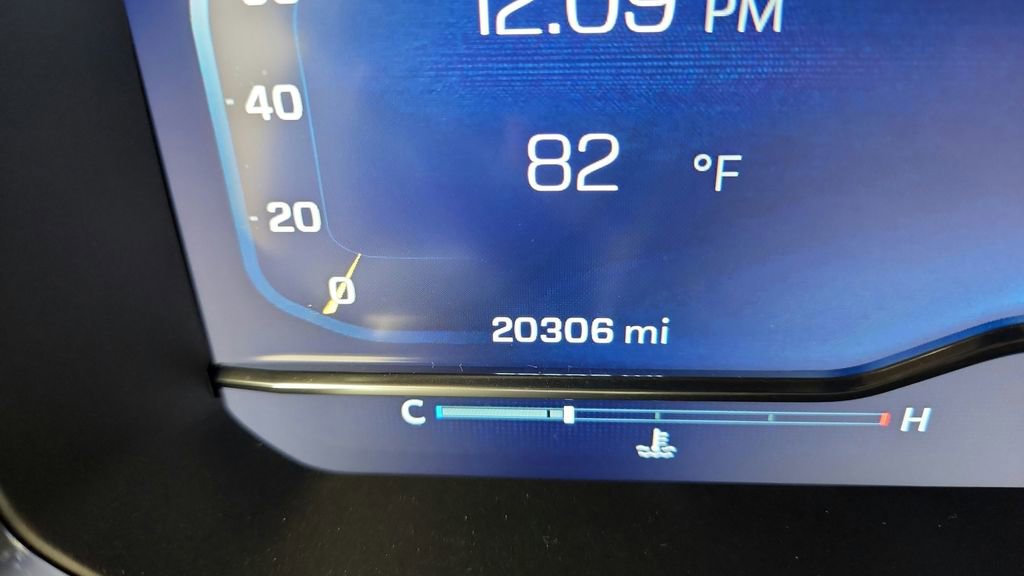 Used 2024 Chevrolet Silverado 2500 LT w/ Texas Edition AWD/4WD image 42