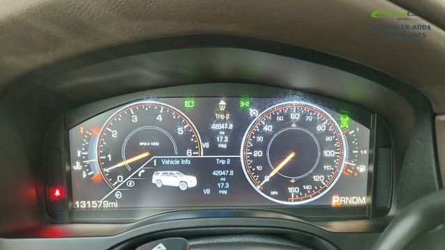 Used 2015 Cadillac Escalade Luxury RWD image 41