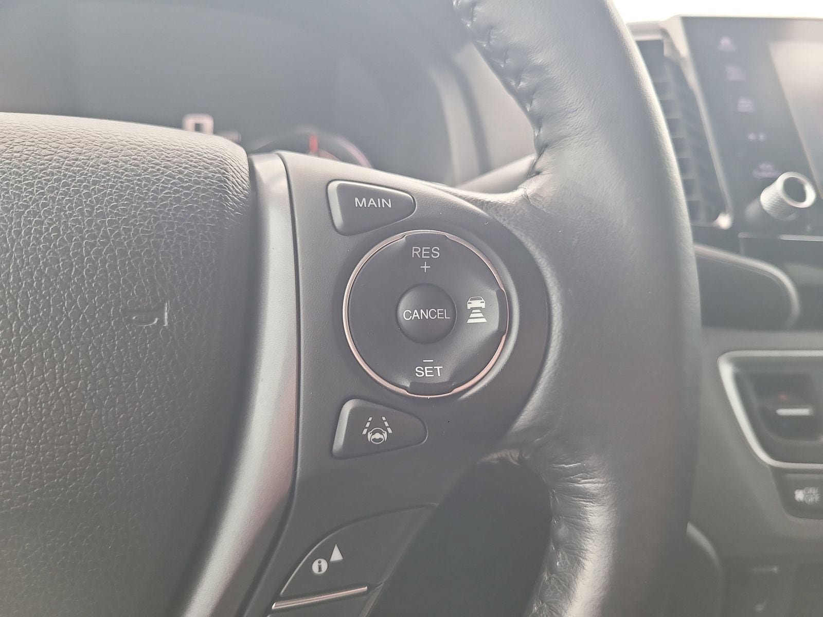 Certified 2023 Honda Ridgeline RTL image 18