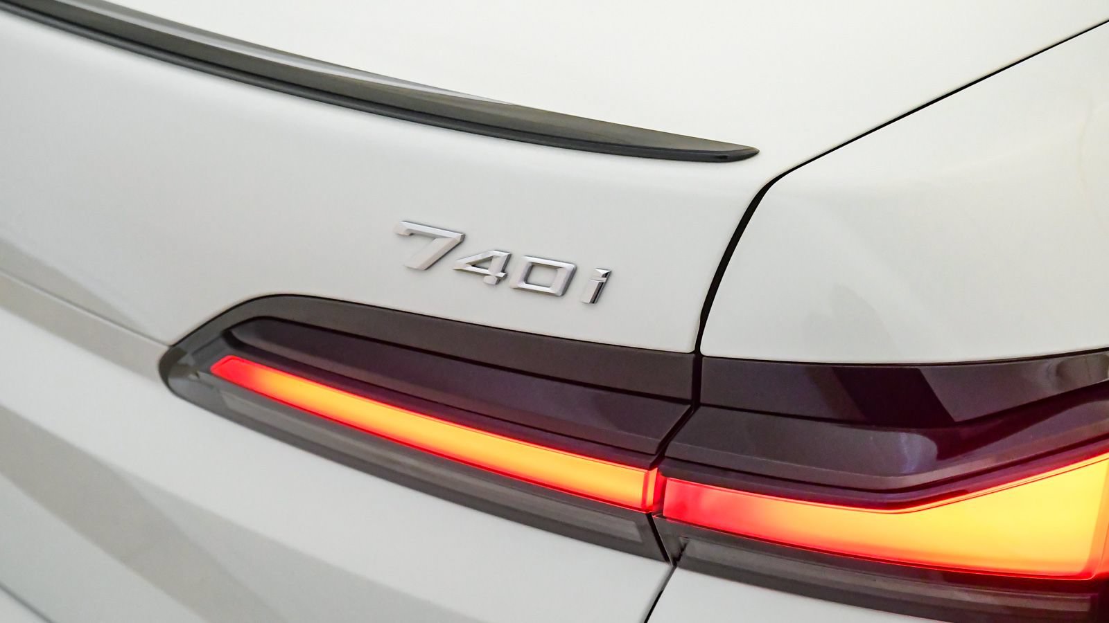 Certified 2023 BMW 740i w/ Parking Assistance Package RWD image 13