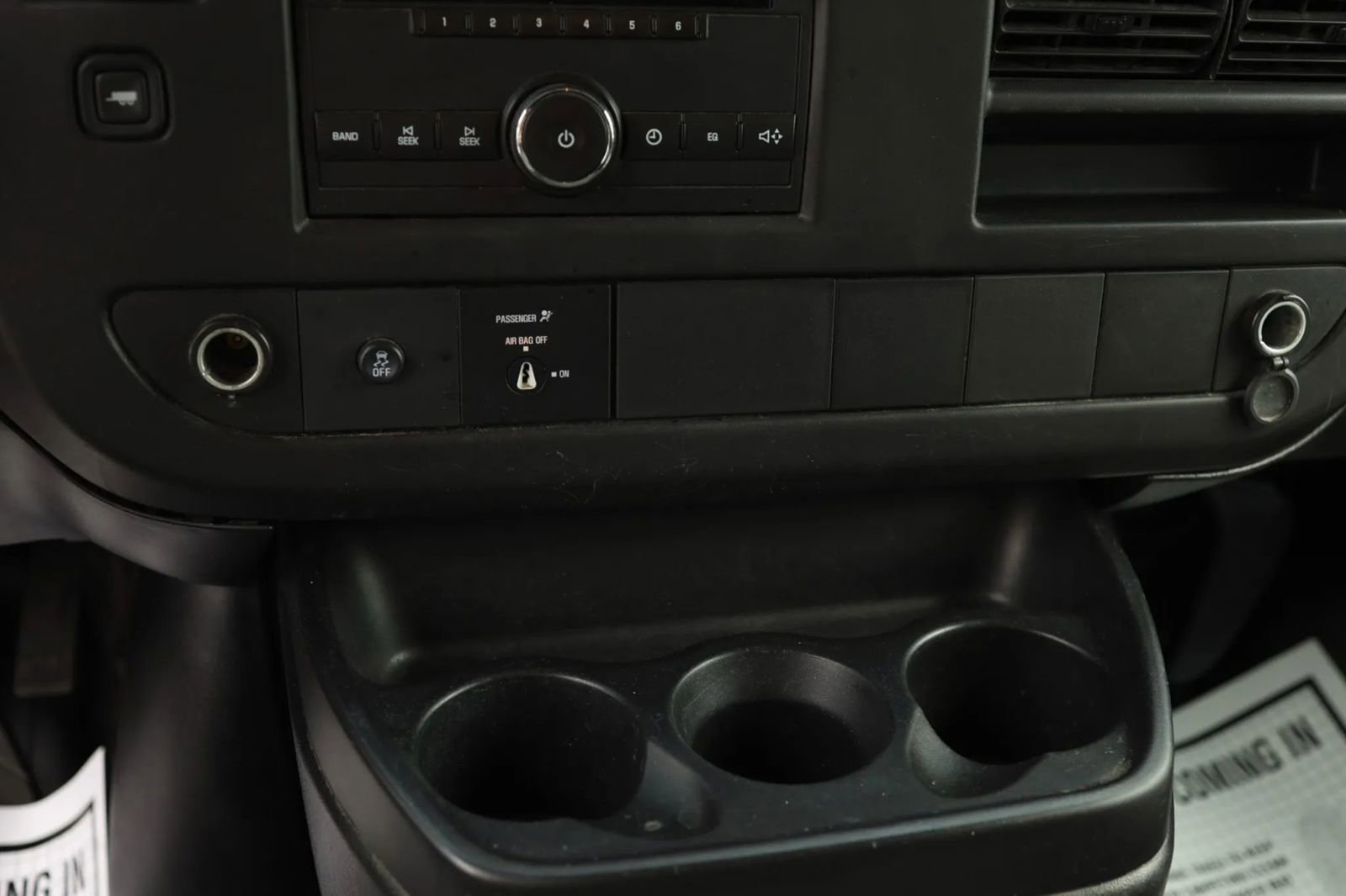 Used 2013 Chevrolet Express 2500 image 24