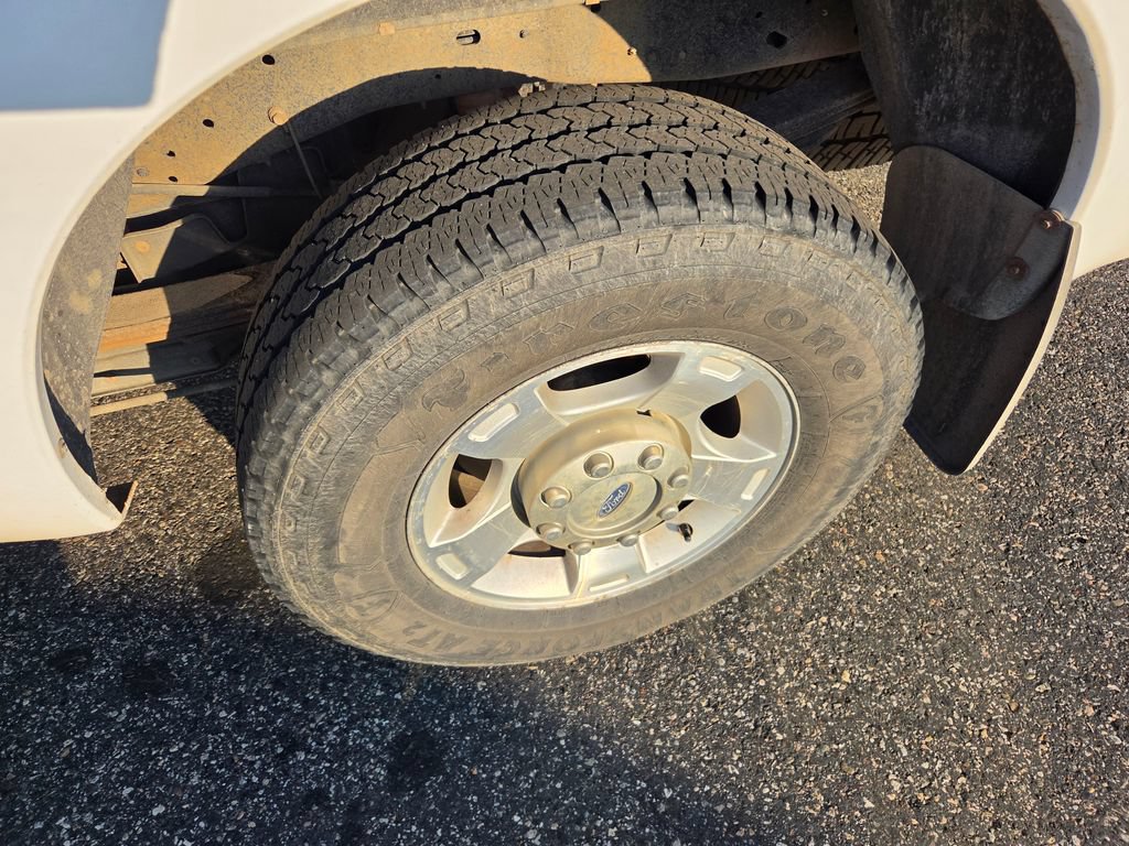 Used 2015 Ford F250 XLT w/ FX4 Off-Road Package AWD/4WD image 6