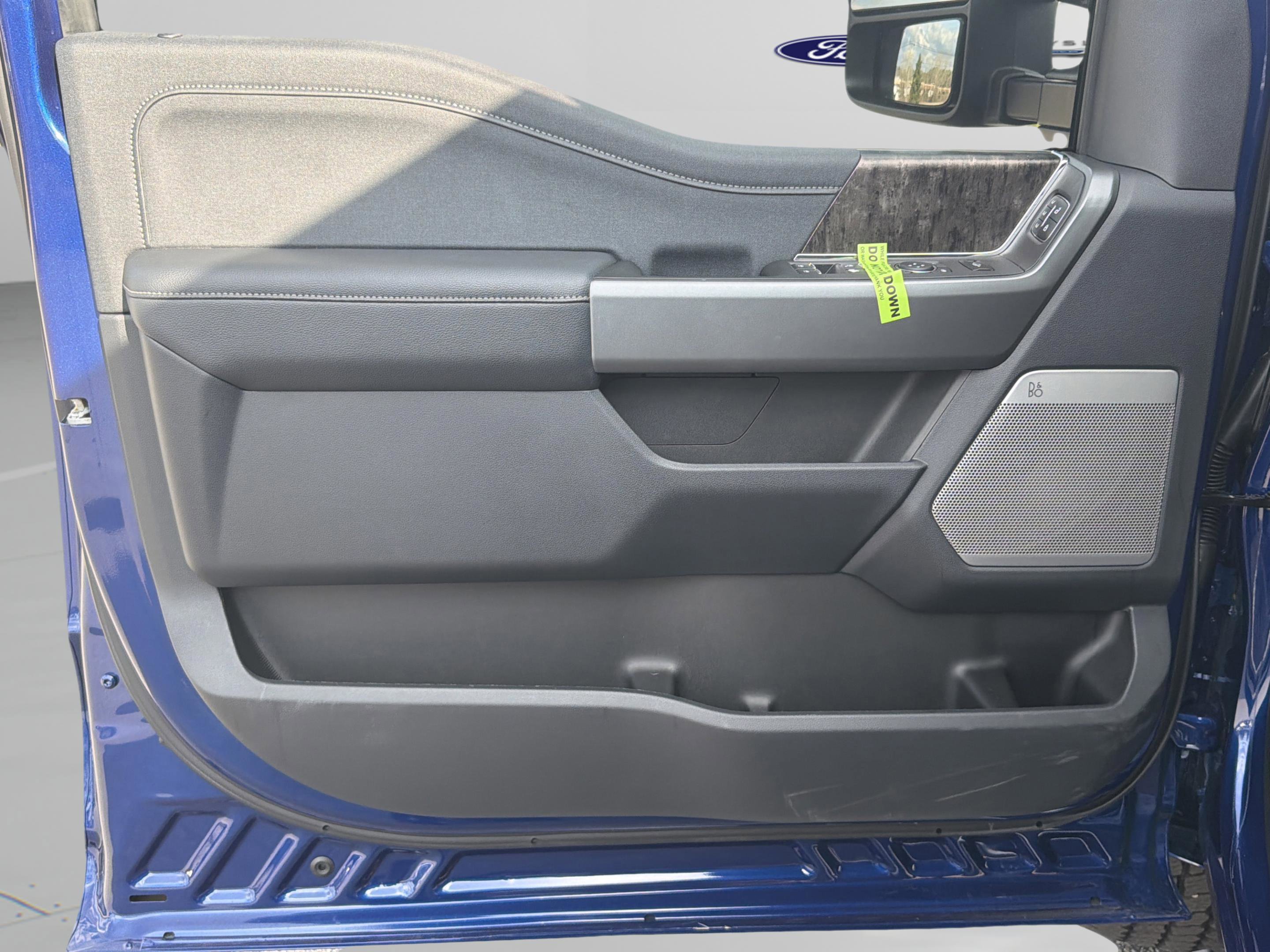 New 2026 Ford F250 Lariat w/ Chrome Package image 53