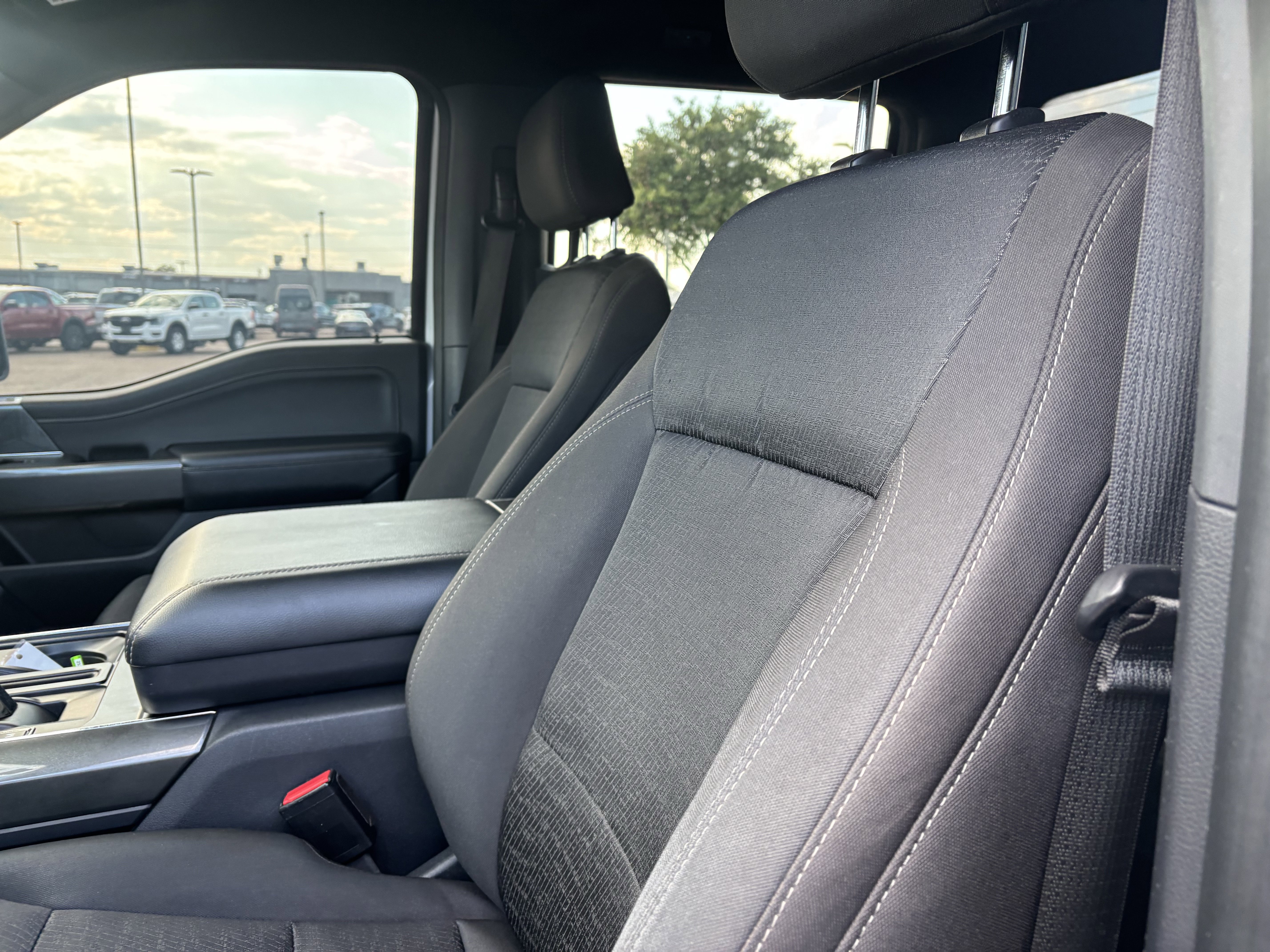 Certified 2022 Ford F150 XLT w/ Equipment Group 302A High image 11