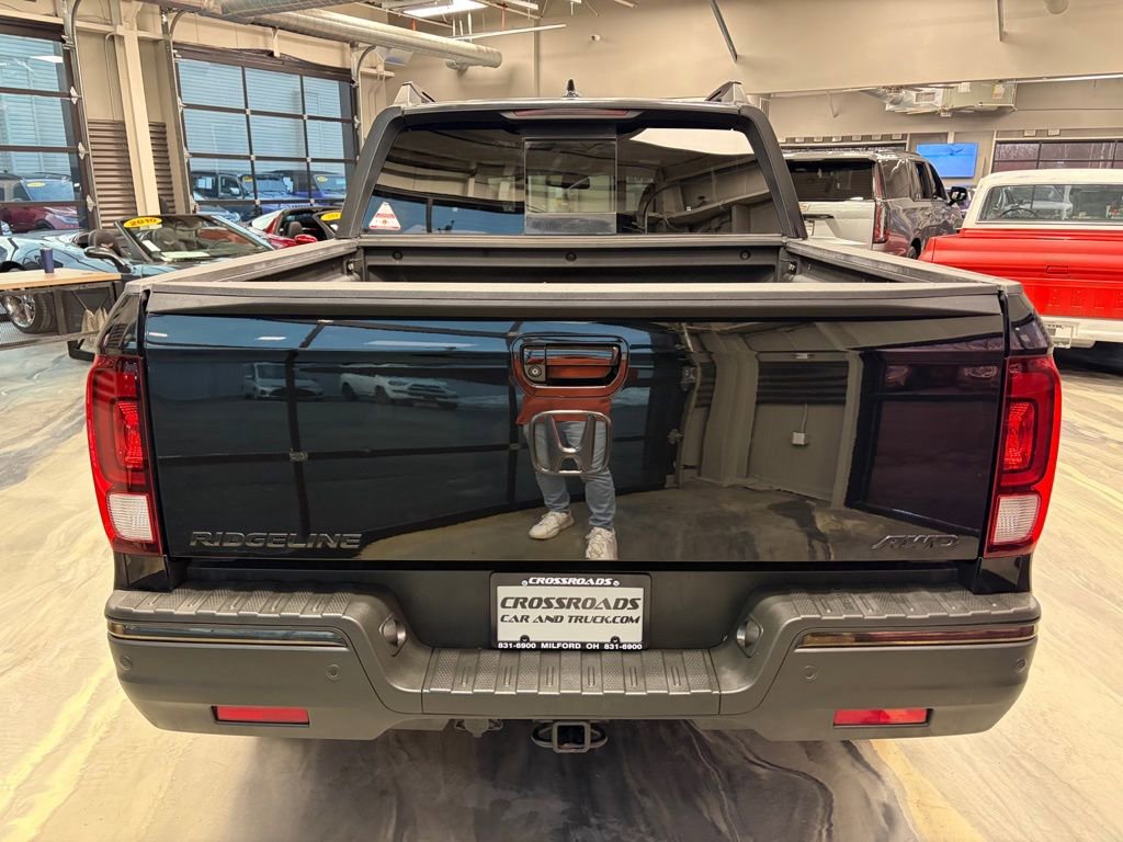 Used 2018 Honda Ridgeline Black Edition image 32