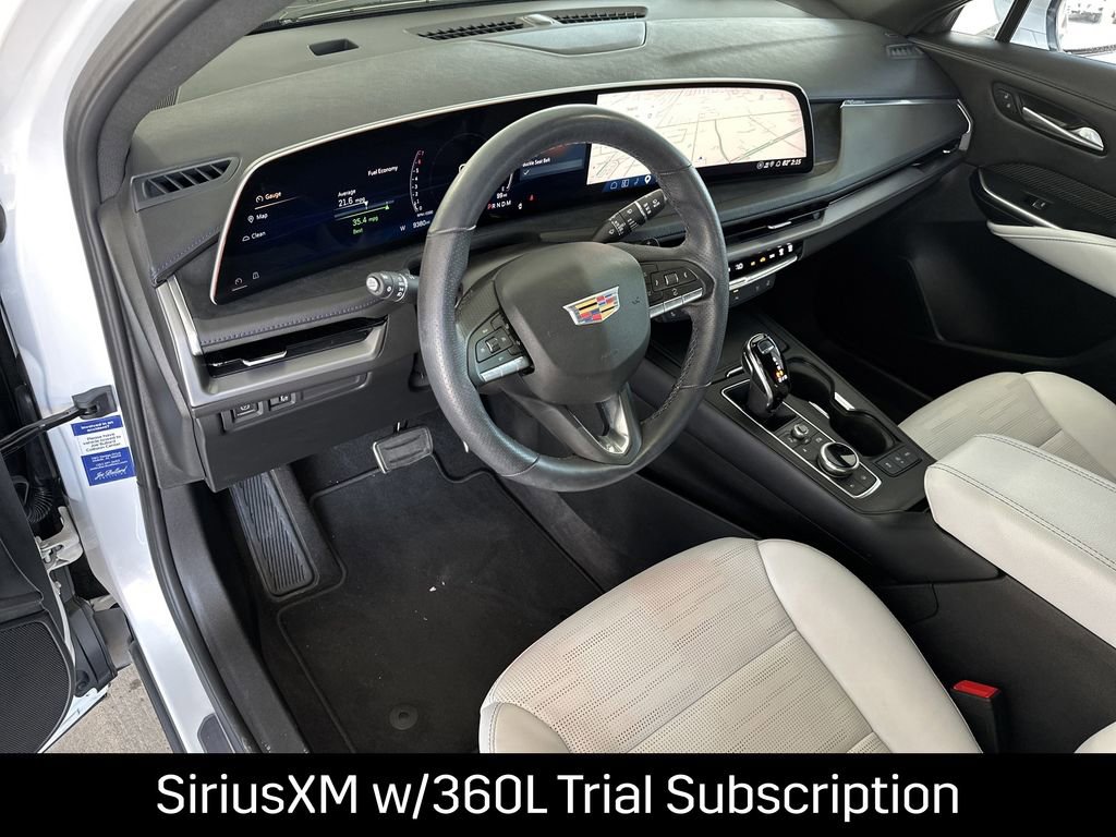 Certified 2025 Cadillac XT4 Sport FWD image 12