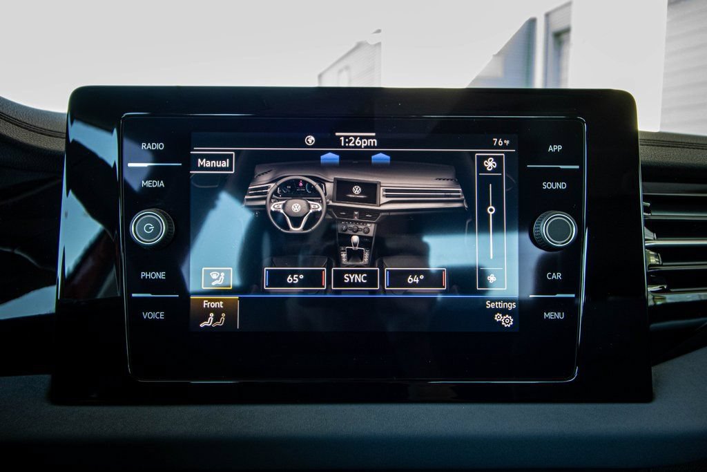 New 2026 Volkswagen Jetta SE FWD image 5