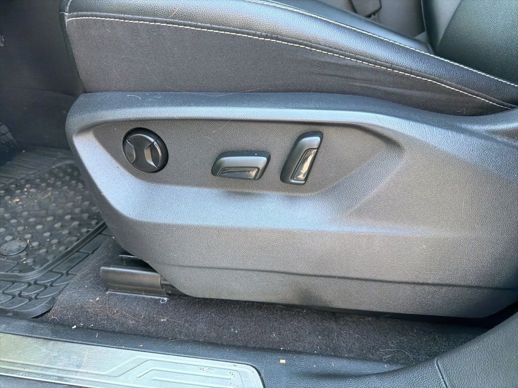 Used 2021 Volkswagen Atlas SE image 12