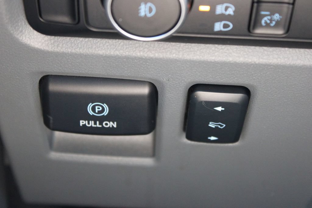Used 2023 Ford F150 Lariat AWD/4WD image 46