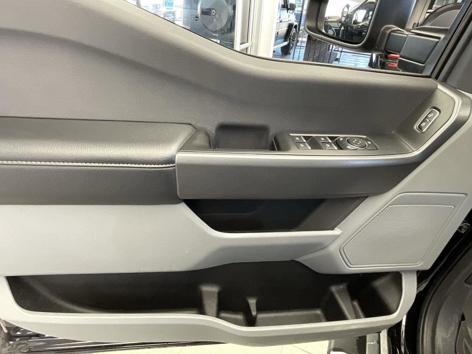 Used 2024 Ford F350 XLT w/ 360-Degree Camera Package image 28