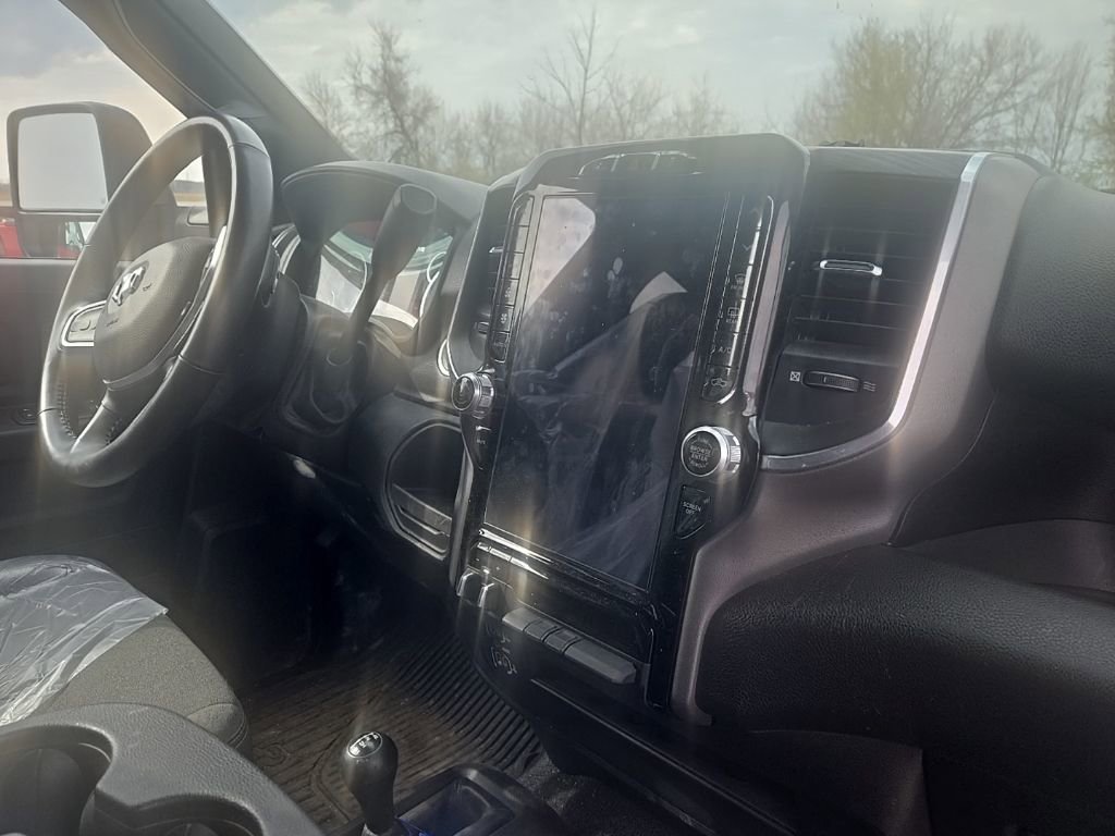 Used 2023 RAM 3500 Tradesman image 3