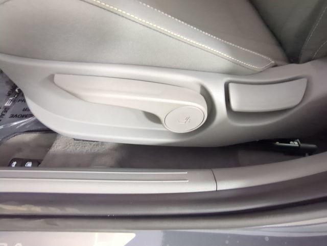 New 2026 Hyundai Elantra SEL Sport Premium FWD image 31