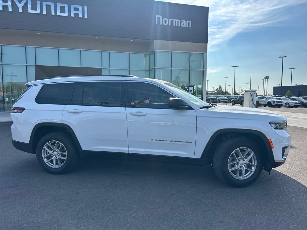 Used 2021 Jeep Grand Cherokee L Laredo w/ Luxury Tech Group I RWD image 7