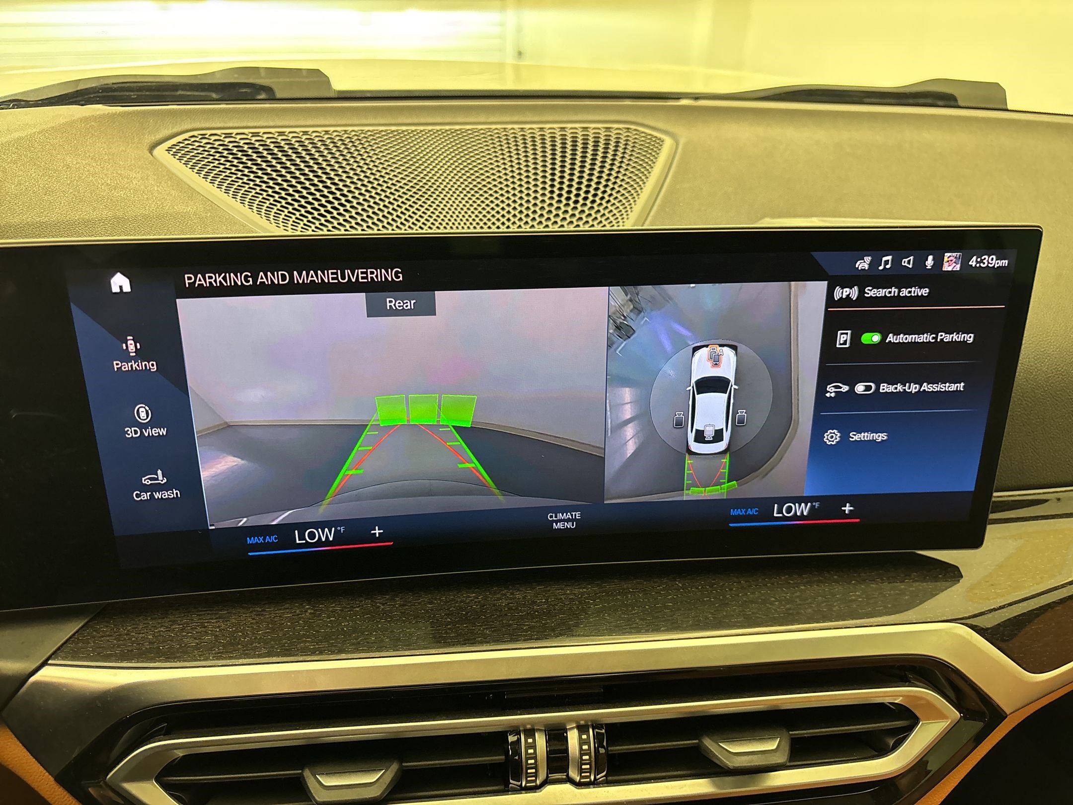 Certified 2024 BMW 330i Sedan w/ Convenience Package image 28