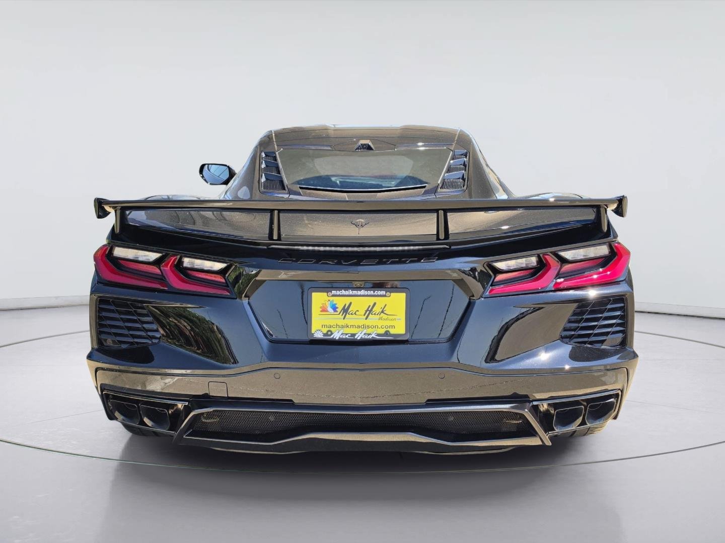 New 2027 Chevrolet Corvette Stingray Coupe w/ Z51 Performance Package RWD image 6