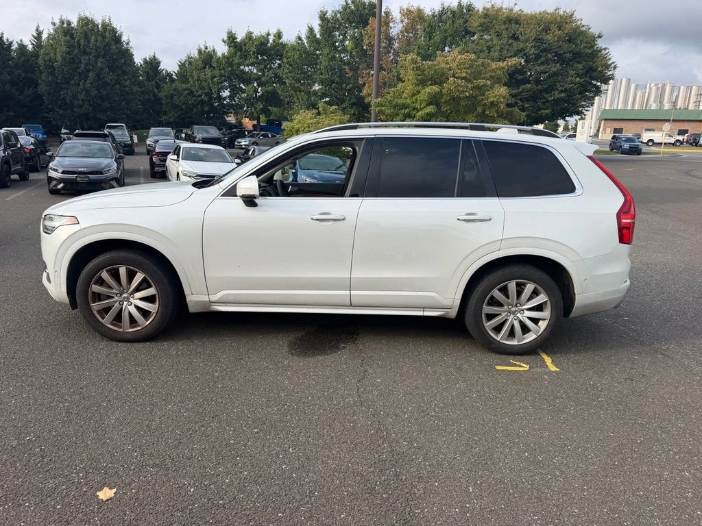 Used 2016 Volvo XC90 T6 Momentum w/ Protection Package Plus AWD/4WD image 4