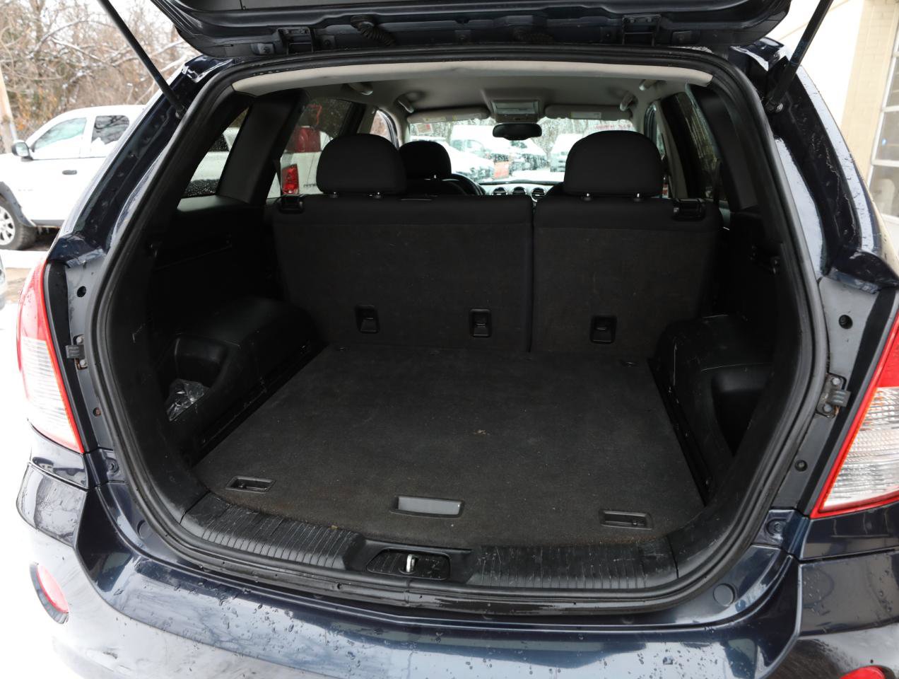 Used 2014 Chevrolet Captiva Sport LT FWD image 12